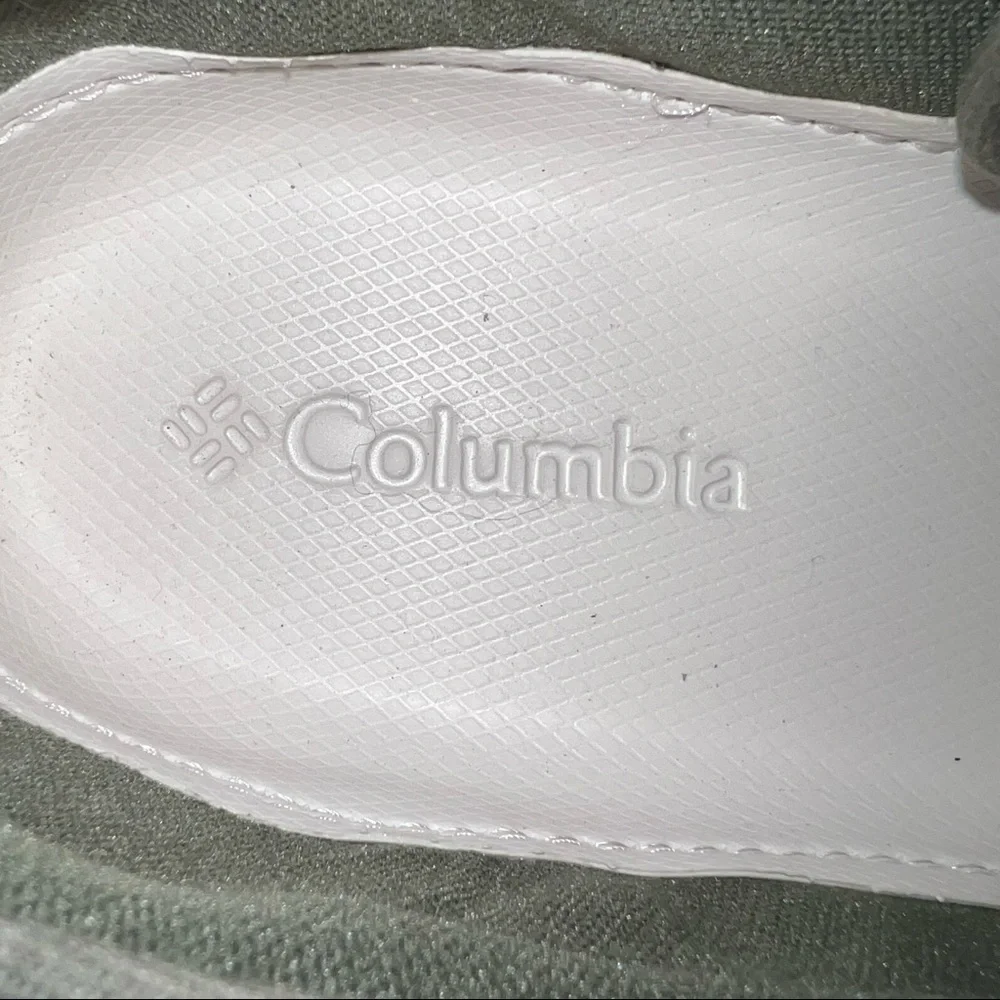 Columbia Bridgeport Lace Up Suede and Canvas Shoes - Picture 15 of 16